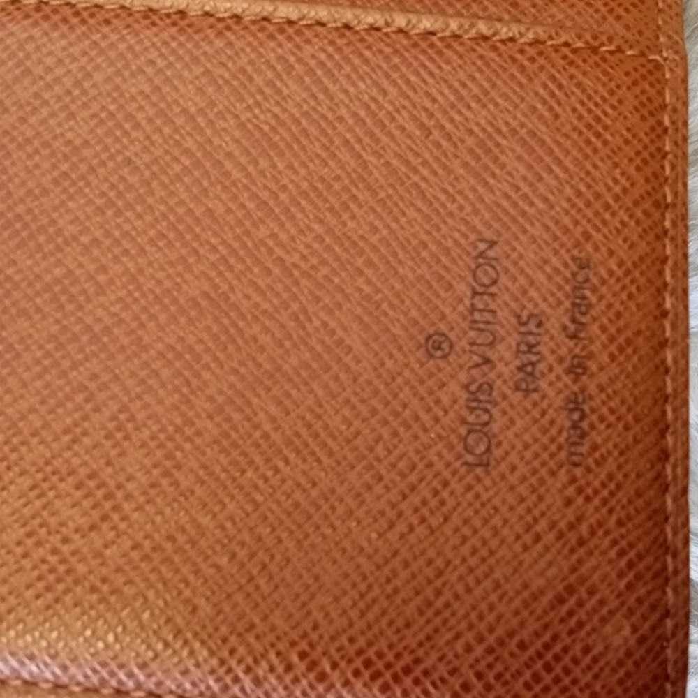 Louis Vuitton Agenda Authentic - Picture 11 of 12